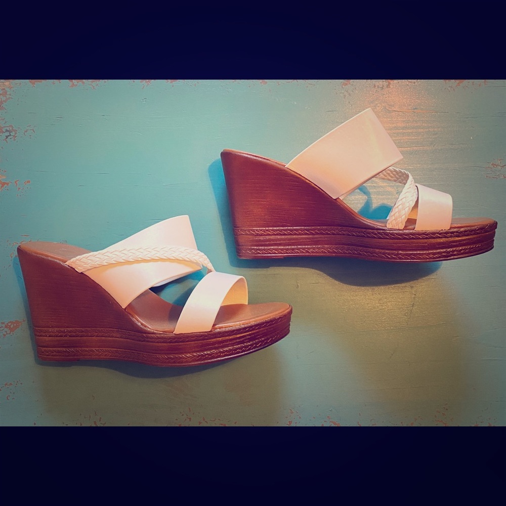 Women’s Italian white dress wedges